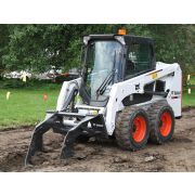 Стекло ветровое/дверь Bobcat S450 - T550