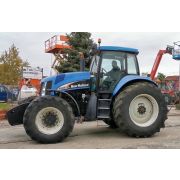 Стекло двери левое New Holland TG285